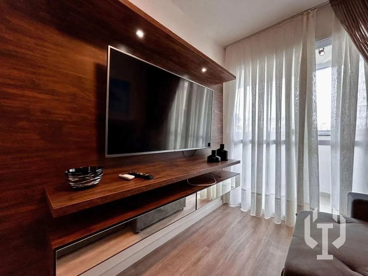 Imagem Oportunidade para quem deseja morar ou investir, apartamento 100% mobiliado, pronto para uso, 2 dormitórios em ótima localização