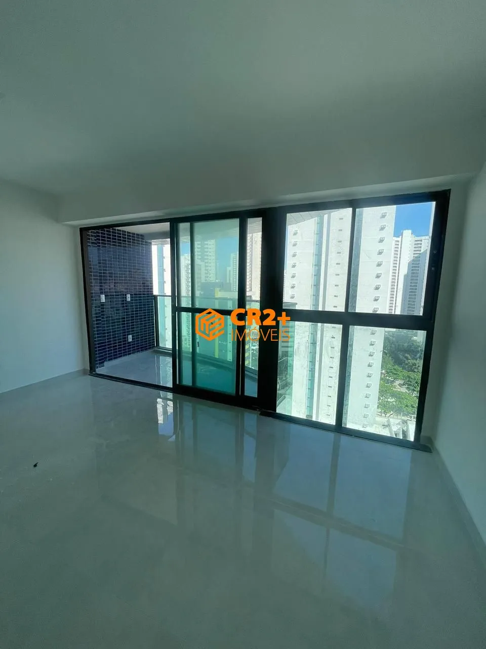 Imagem Vendo apartamento com 136 metros, com 4 quartos em Boa Viagem próximo aos colégi