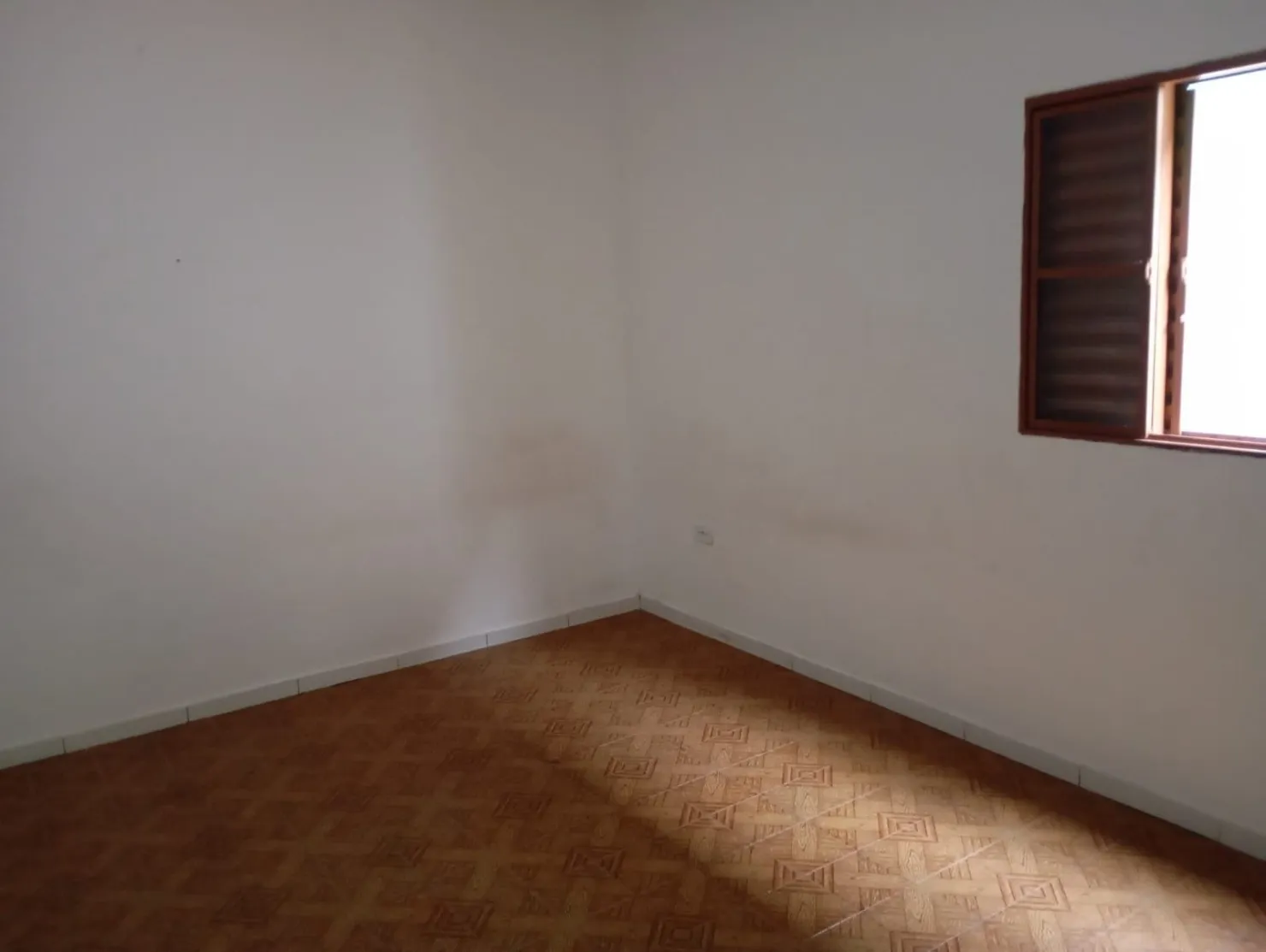 Imagem Casa à venda, Loteamento Jardim Imperial, Pindamonhangaba, SP