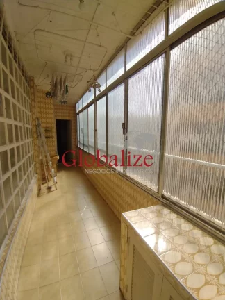 Imagem APARTAMENTO À VENDA DE 2 DORMITÓRIOS, SUÍTE E VAGA DE GARAGEM NO BAIRRO JOSÉ MENINO POR R$ 910.000,00.