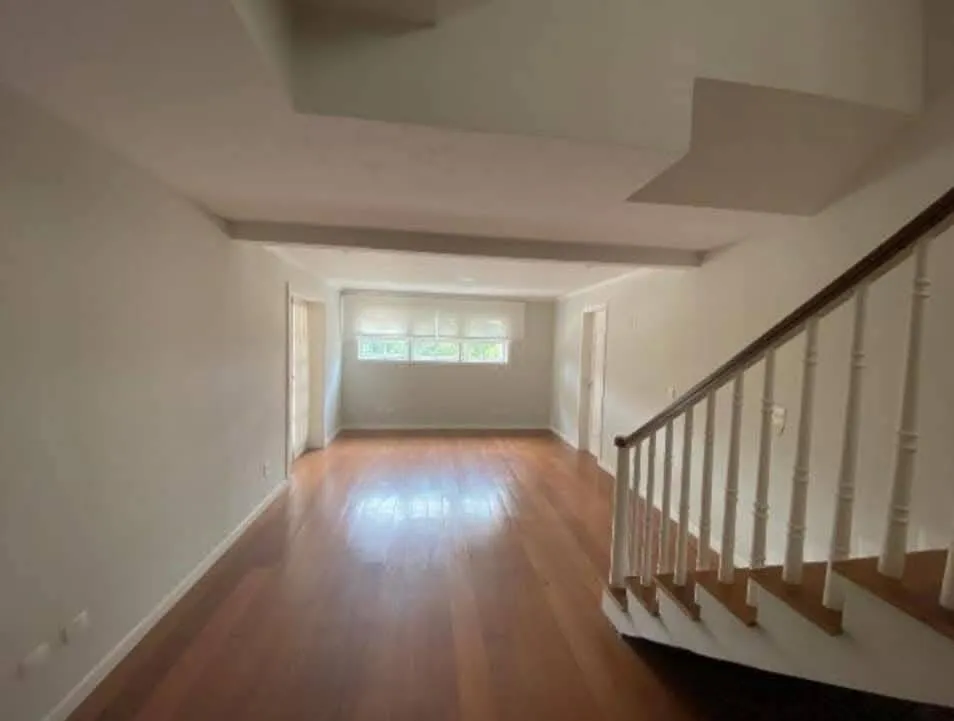 Imagem Casa em Alphaville, Santana de Parnaíba - 3 Dormitórios e Área de Lazer Completa