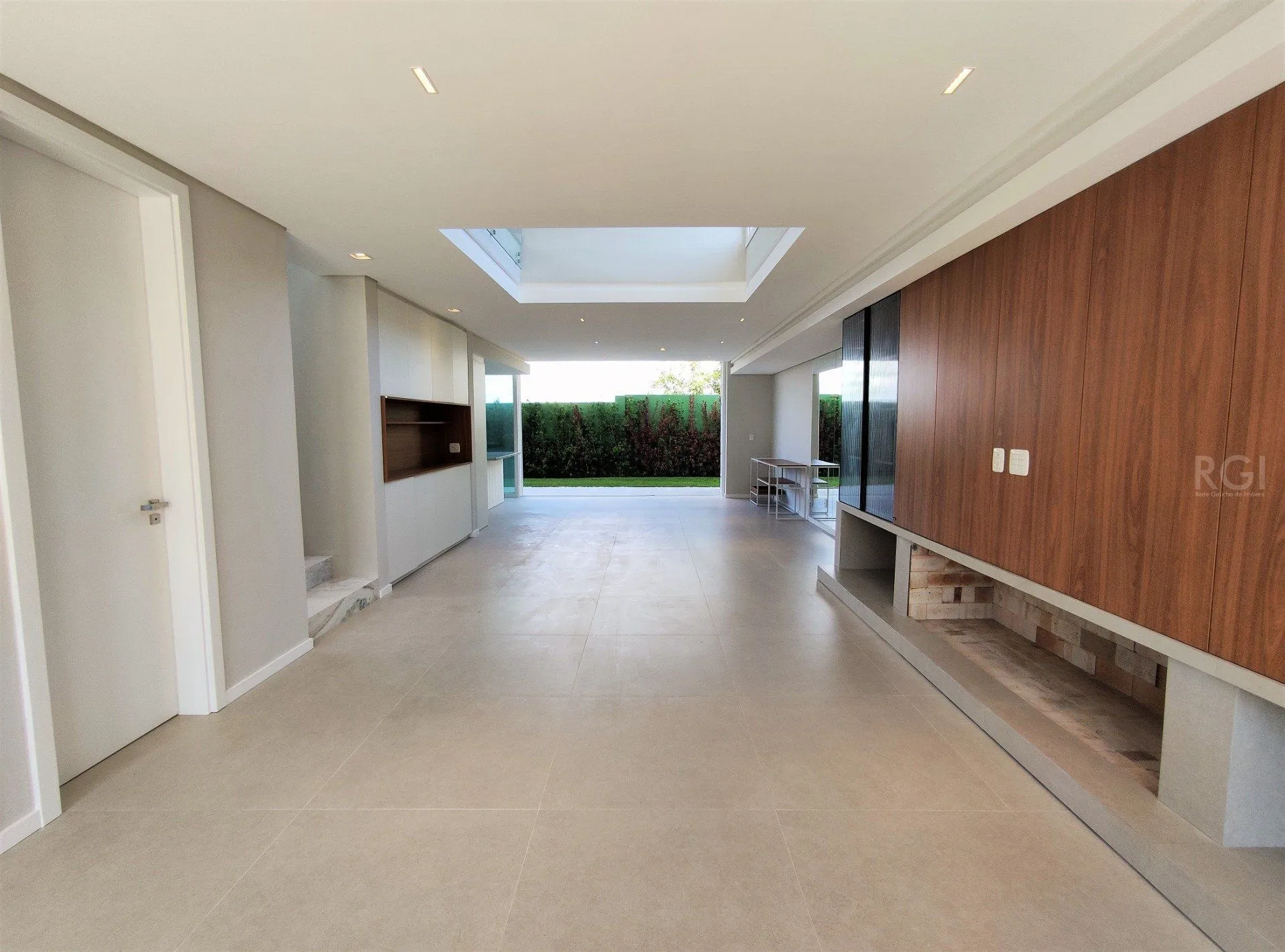 Imagem Casa de Condomínio em Atlântida Sul