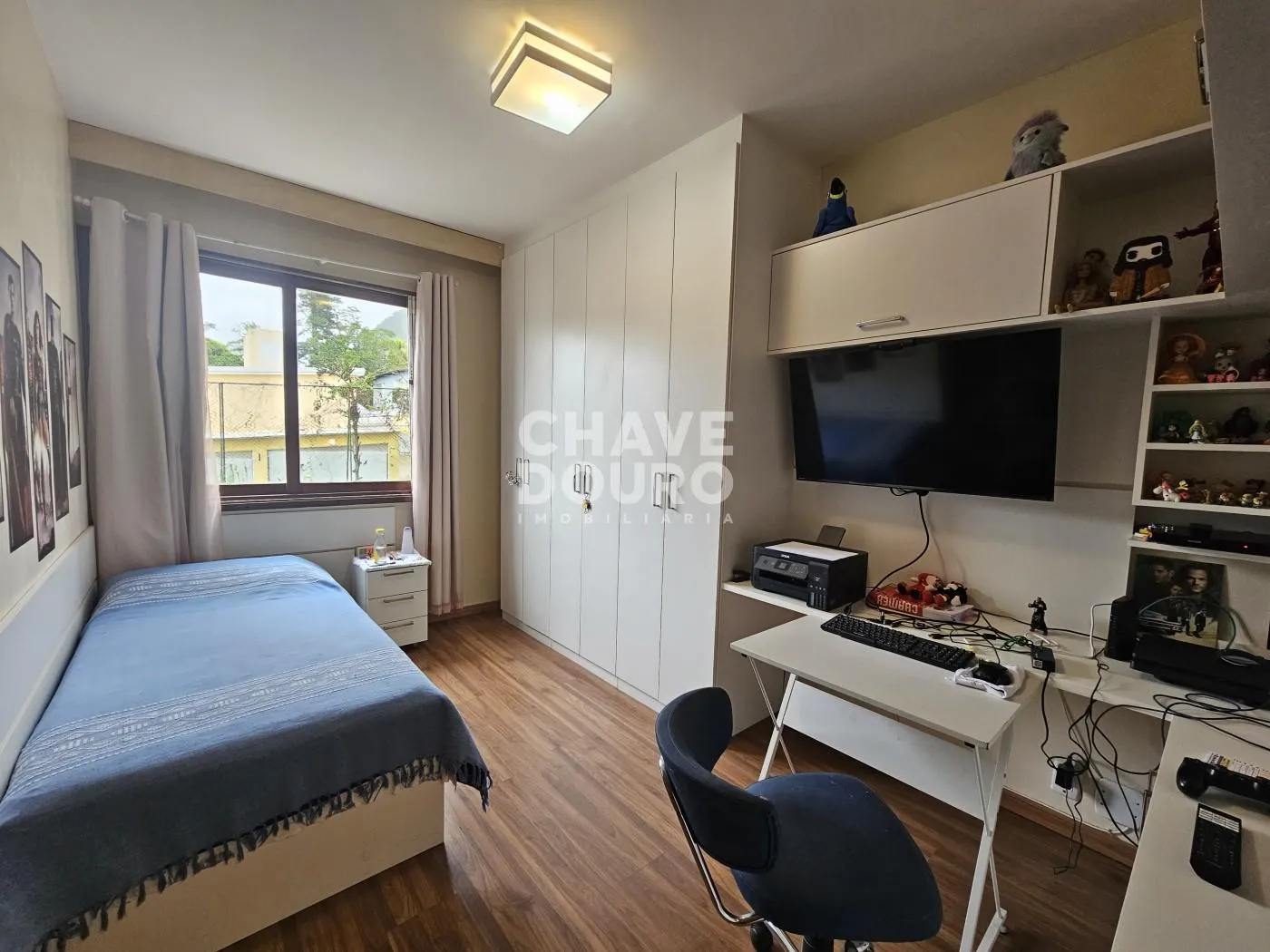 Imagem Apartamento de 3 quartos e varanda perto da Feirinha do Alto!