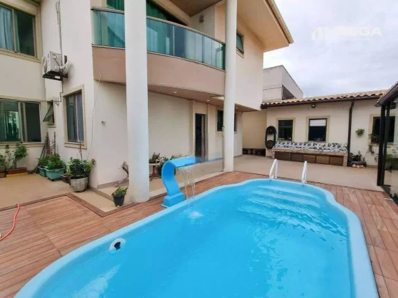 Imagem Casa com 3 dormitórios à venda, 337 m² por R$ 1.490.000 - Interlagos - Vila Velha/ES
