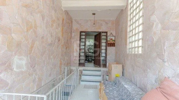 Imagem Casa de 3 dormitórios, 2 vagas - Petrópolis