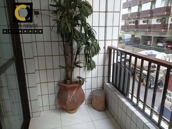 Imagem Apartamento de 2 dormitórios e vista mar a venda na Pompéia