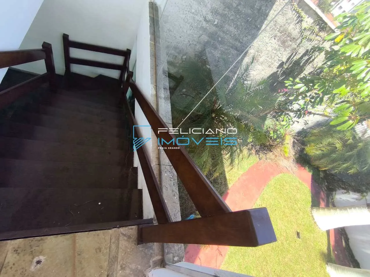 Imagem Casa com 15 quartos, Flórida, Praia Grande - R$ 3.9 mi, Cod: 6793