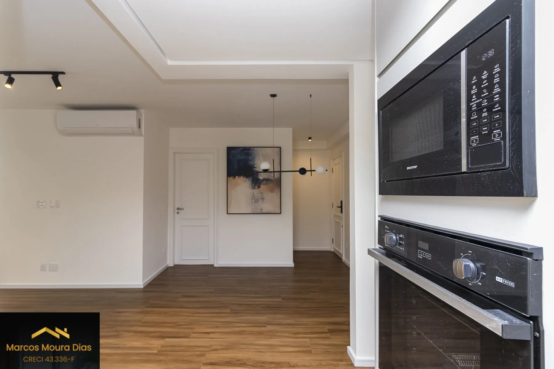Imagem Apartamento 3 Dormitórios 1 Suíte 2 Vagas na Vila Olímpia Reformado