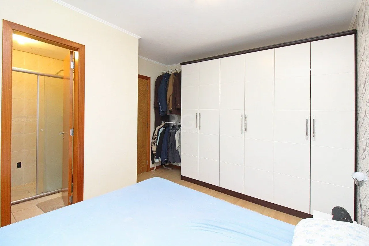 Imagem Apartamento de três dormitórios, suíte e uma vaga de garagem no bairro Santana