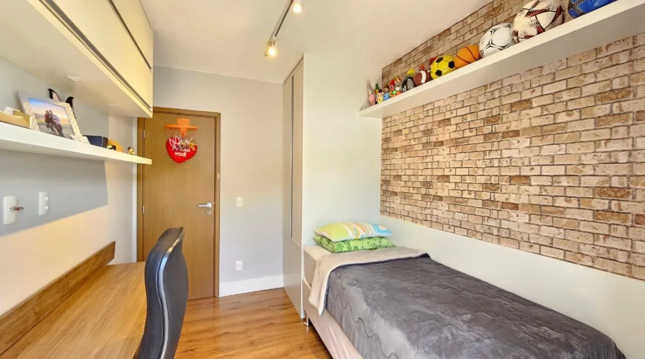 Imagem Apartamento para Venda em Petrópolis / RJ no bairro Itaipava