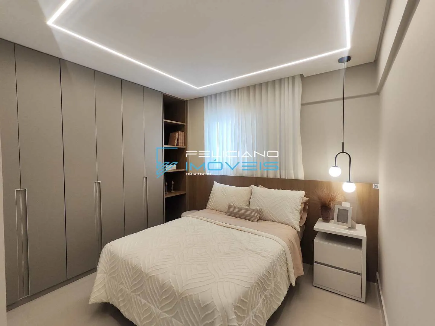 Imagem Apartamento com 2 quartos, Guilhermina, Praia Grande - R$ 892 mil, Cod: 4655