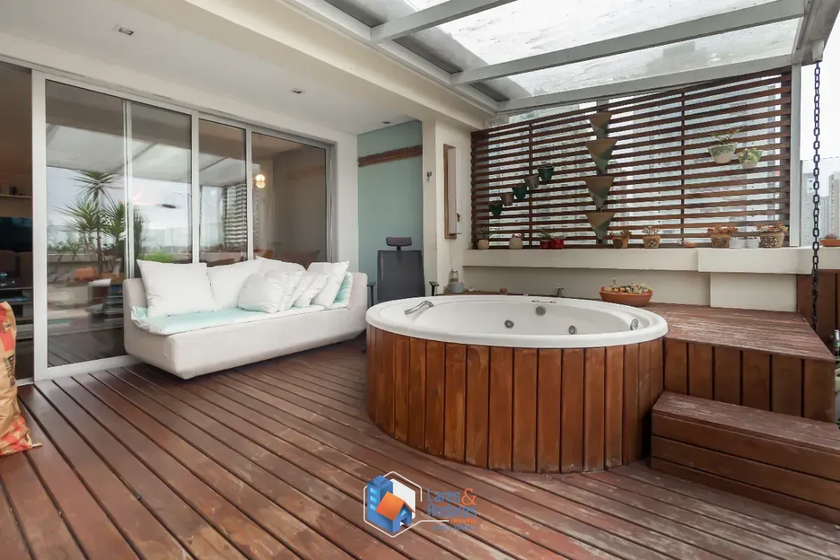 Imagem Cobertura para venda em Campo Belo com 2 quartos, sendo 1 suíte, 191m²