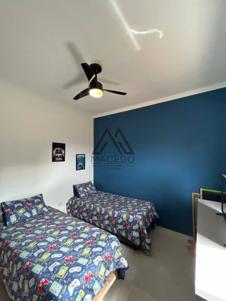 Imagem Casa dos Sonhos em frente ao Lago - Ninho Verde 1