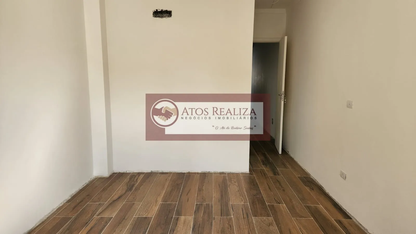 Imagem Sobrado em Vila São Pedro, SP - 110m², 3 dormitórios e 1 suíte por R$ 695.000 - Venda
