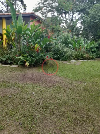 Imagem Casa com 3 quartos , + 1casa de com 2 quartos, terreno de 1020 metros, próximo a praia (200METROS) e de todo comércio local