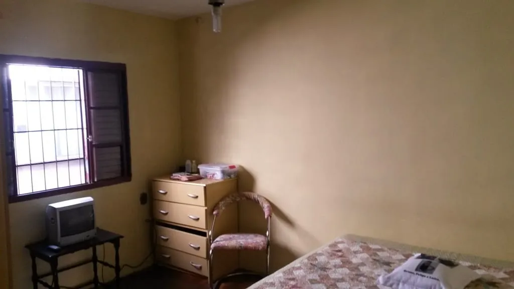 Imagem Comercial à venda 4 Quartos, 1 Suite, 7 Vagas, 211.5M², Centro, Pindamonhangaba - SP