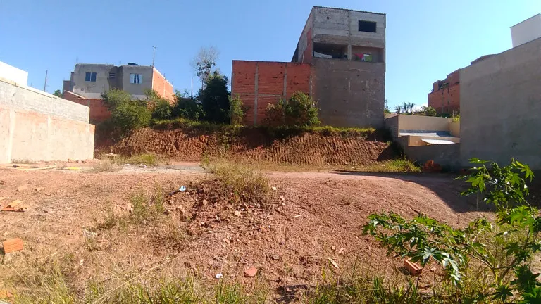Imagem Terreno à Venda, 200 m² em Jardim Nova Aparecidinha - Sorocaba