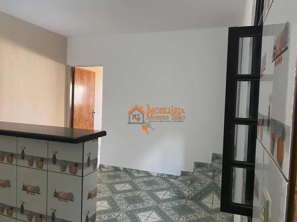 Imagem Casa com 6 dormitórios à venda, 900 m² por R$ 477.000,00 - Jardim IV Centenário - Guarulhos/SP