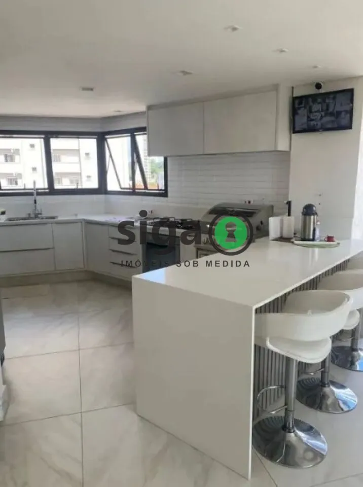 Imagem Apartamento reformado no Parque da Mooca com 156 m², 2 suítes e 3 vagas fixas