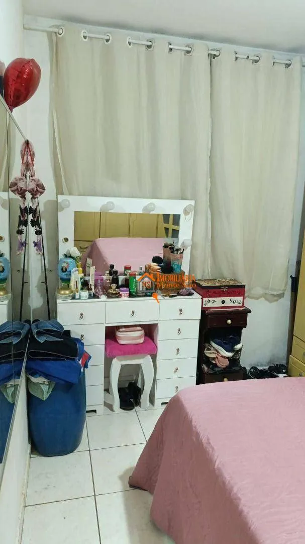 Imagem Apartamento com 2 dormitórios à venda, 48 m² por R$ 170.000,00 - Vila Sadokim - Guarulhos/SP