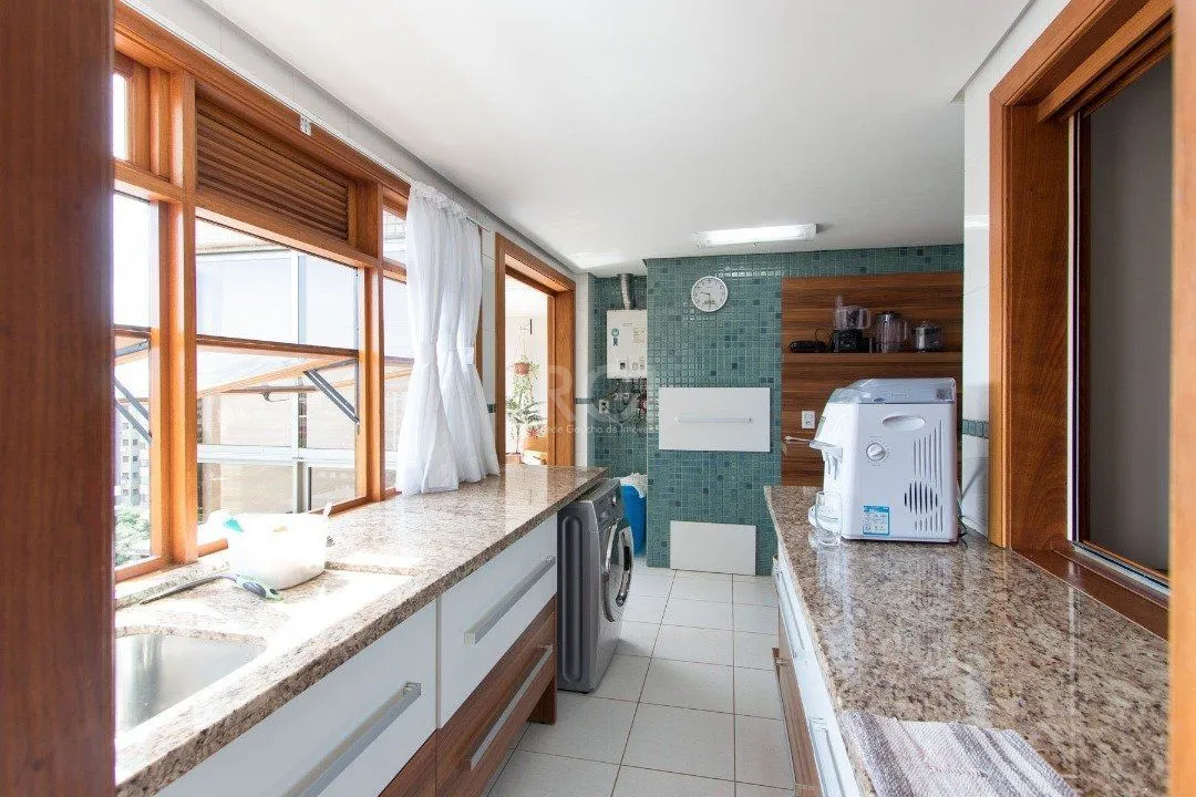 Imagem Apartamento com 3 quartos na Tristeza