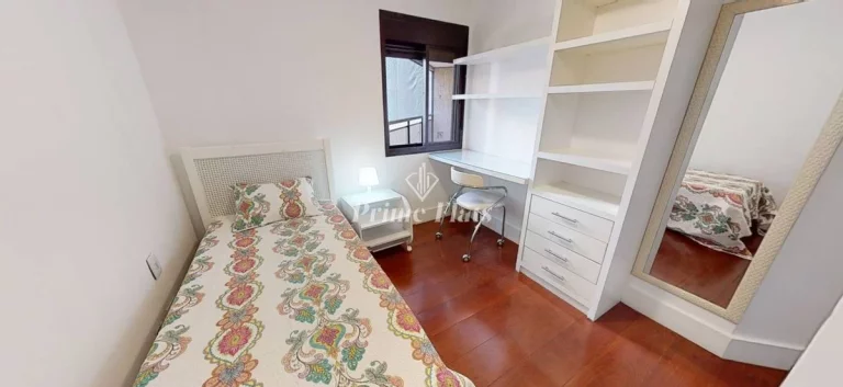 Imagem Flat disponível para locação no The Sutton House em Moema, com 120m², 3 dormitórios e 2 vagas