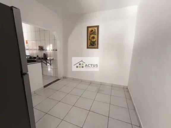 Imagem Casa em lote Individual no Lago Azul em Ibirité