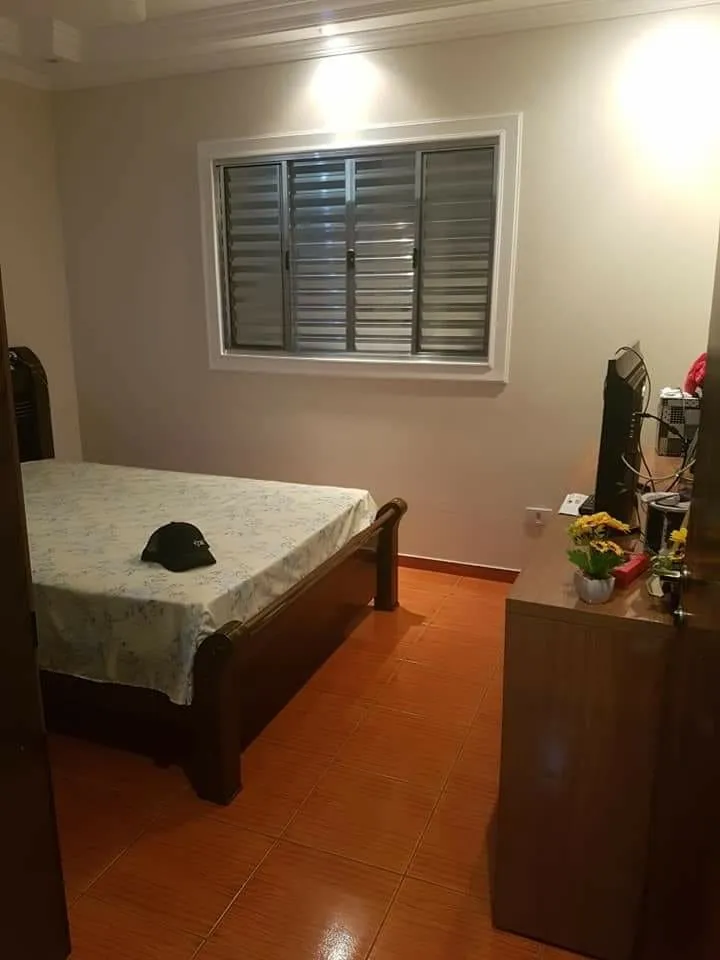 Imagem Casa à venda 3 Quartos, 1 Suite, 2 Vagas, 250M², Cidade Jardim, Jacareí - SP