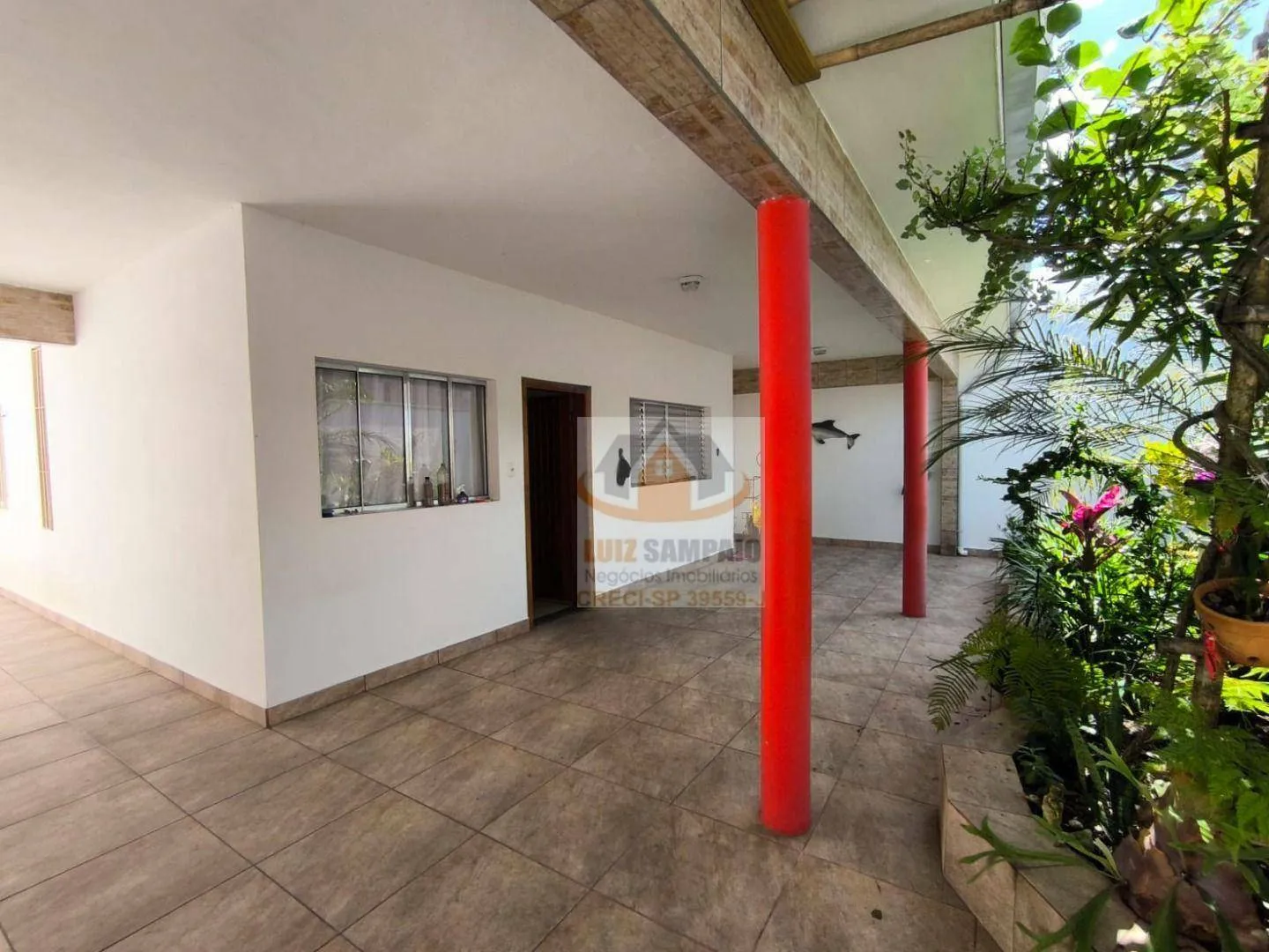 Foto do imóvel Casa térrea, 2 Dormitórios + Edícula, Praia Centro, Itanhaém-SP