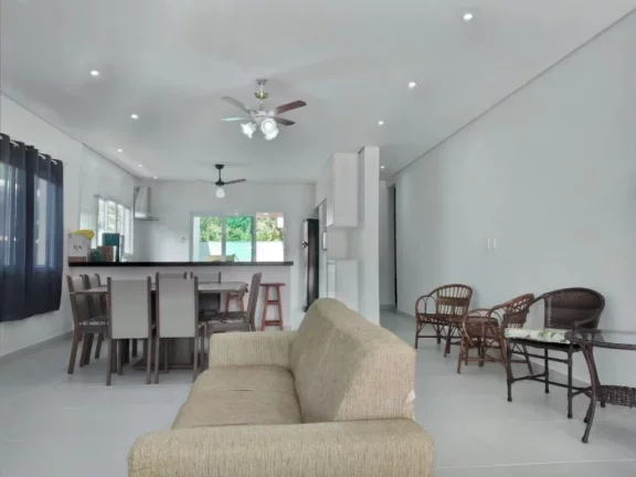 Imagem CASA COM 216 m² - MORADA DA PRAIA - BERTIOGA SP