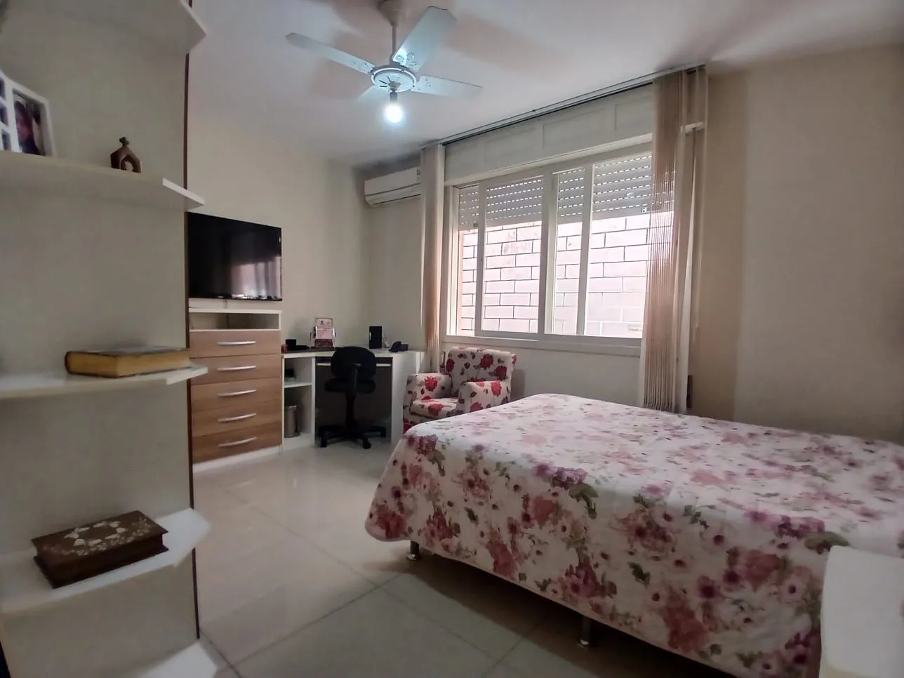 Imagem Casa à venda no Bairro Petrópolis.