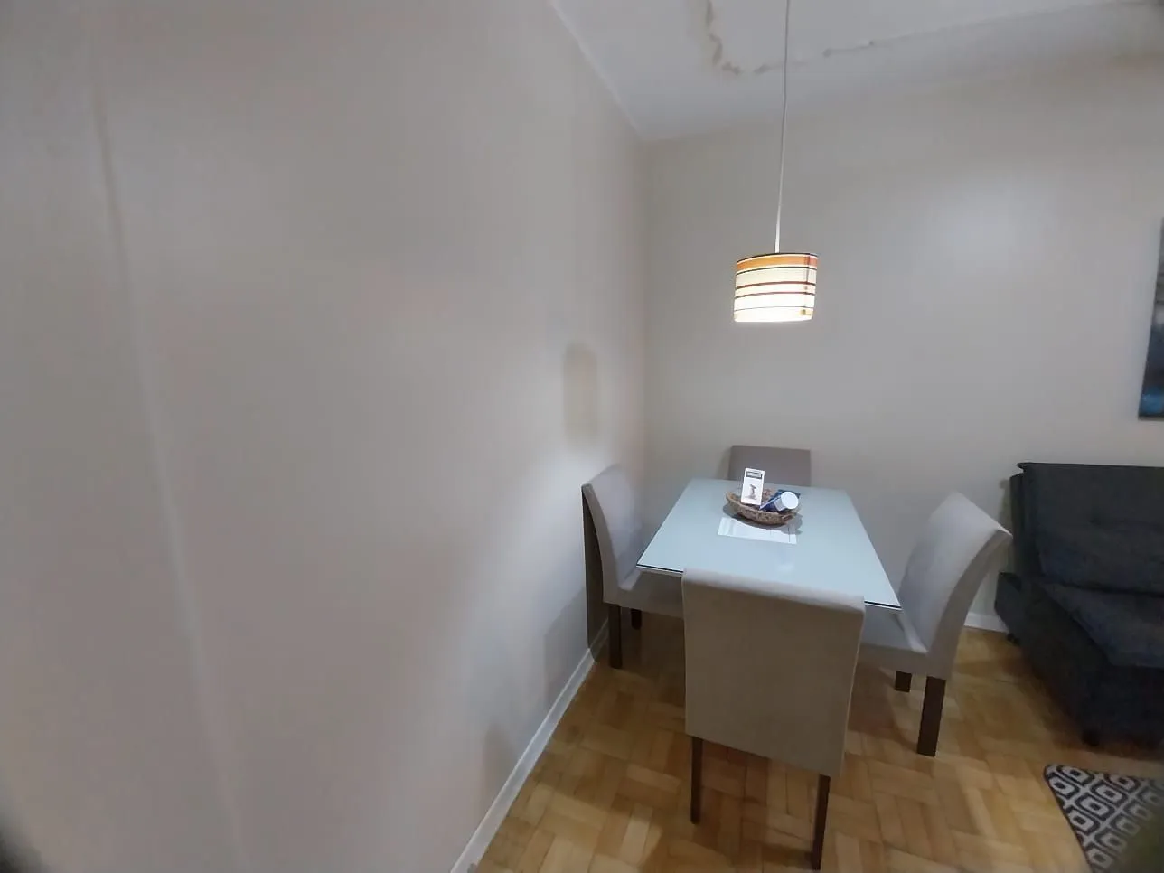 Imagem Oportunidade Excelente Apartamento 1D Mobiliado 2 piso com elevador Cidade Baixa.