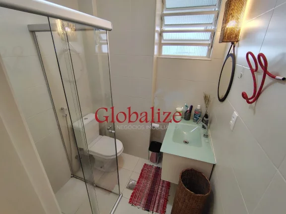 Imagem 01 DORMITÓRIO, R$410.00,00, COZINHA AMERICANA,BOQUEIRÃO, LOCALIZADO À 1 QUADRA DA PRAIA EM SANTOS E COM 01 VAGA DE GARAGEM