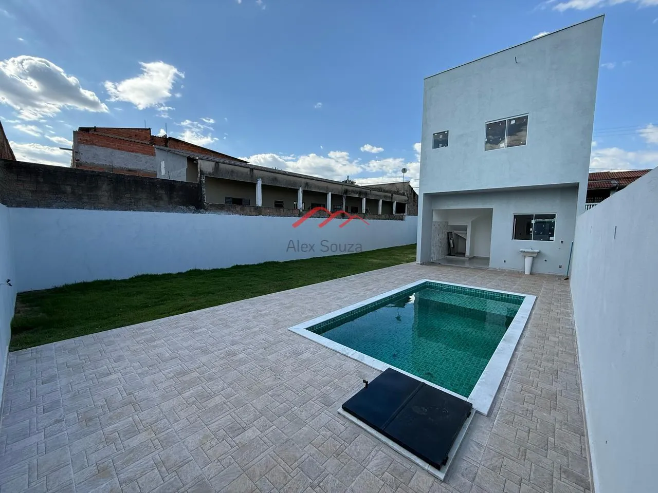 Imagem Casa para Venda em Sumaré, Parque Sevilha (Nova Veneza), 3 dormitórios, 1 suíte, 3 banheiros, 5 vagas