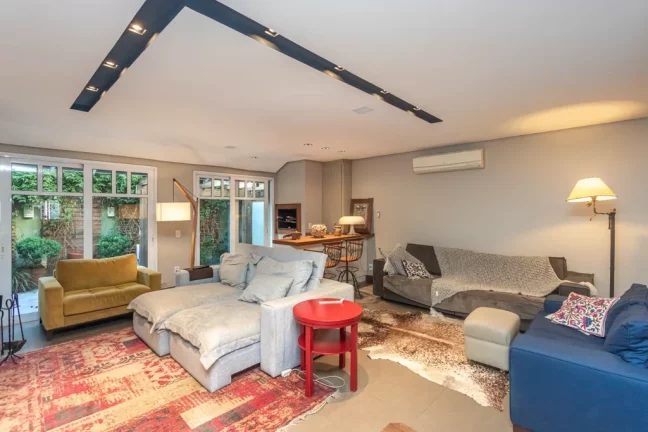 Foto do imóvel Casa em Condomínio para venda em Porto Alegre