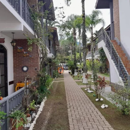 Foto do imóvel Apartamento com 2 dormitórios à venda, 80 m² por R$ 400.000,00 - Maranduba - Ubatuba/SP
