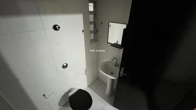 Imagem Apartamento à venda na Aclimação: 2 quartos, 1 suíte, 1 vaga de garagem, 74,18 m² de área em São Paulo-SP