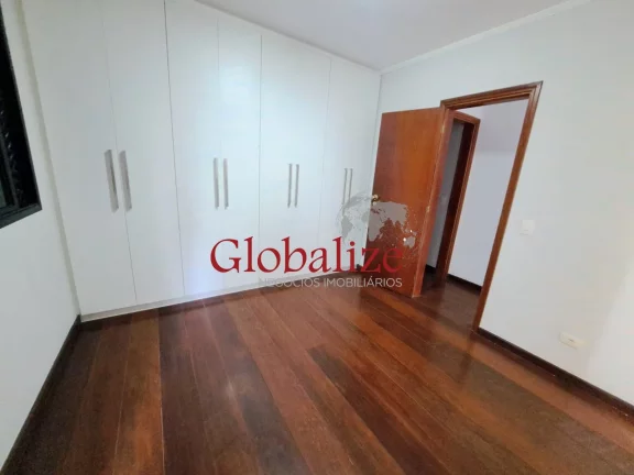 Imagem Apartamento á venda com 232m², 4 suítes, varanda de frente, 3 vagas por R$1.596.000,00 no Boqueirão em Santos