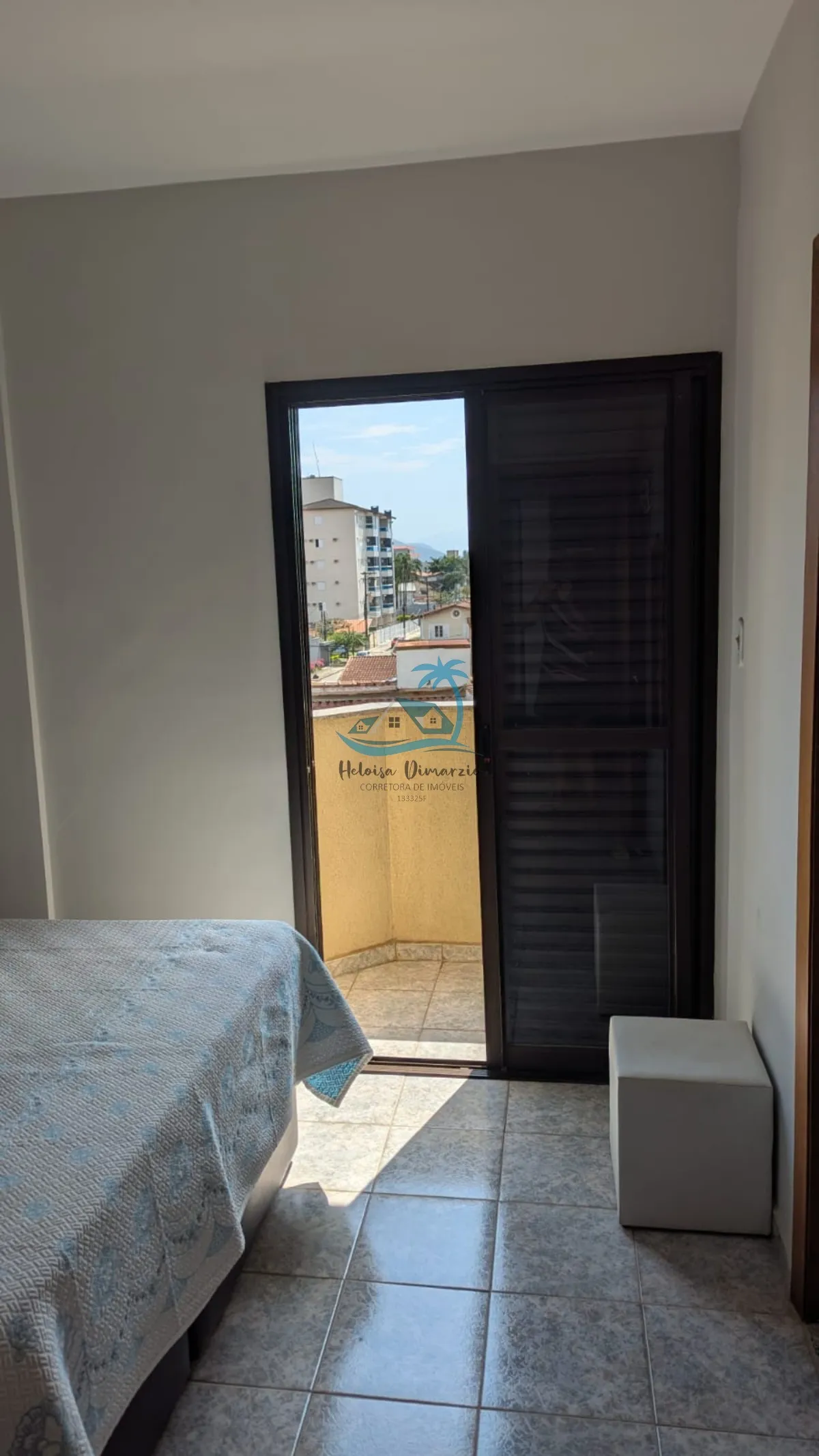 Imagem Apartamento com 2 dormitórios a venda em Ubatuba no Bairro Itaguá.
