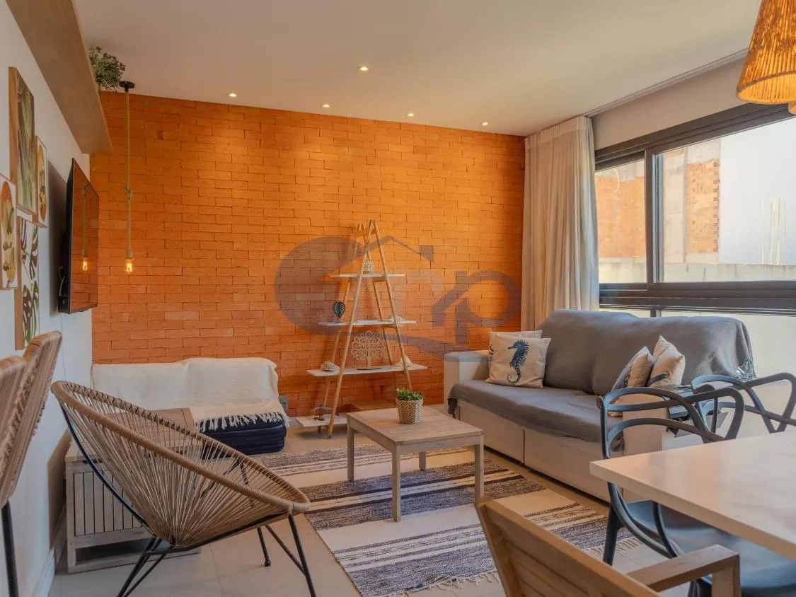 Imagem Apartamento a venda com 2 dormitorios na Praia da Cal em Torres/RS