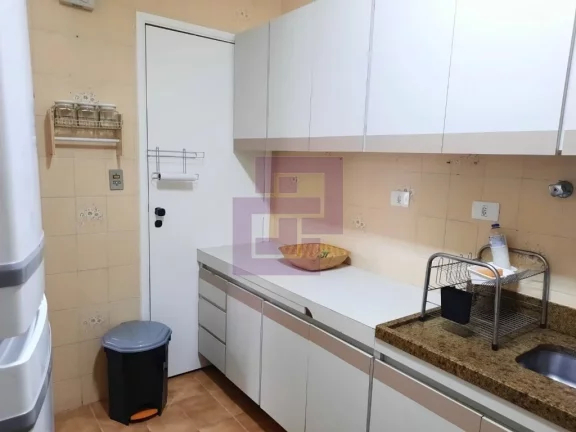 Imagem Cobertura Duplex. Enseada, localizada a uma quadra da Praia.