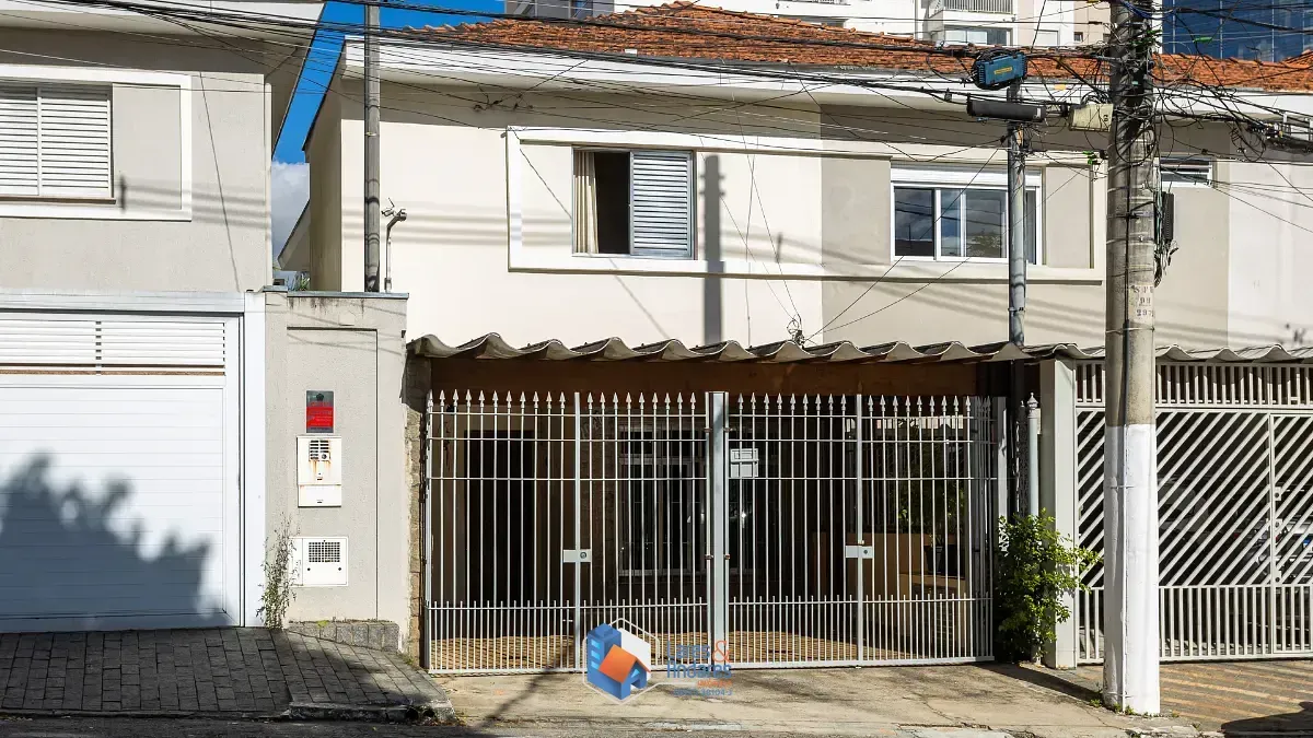 Imagem Casa para venda em Vila Cordeiro com 5 quartos, sendo 1 suíte, 154m²