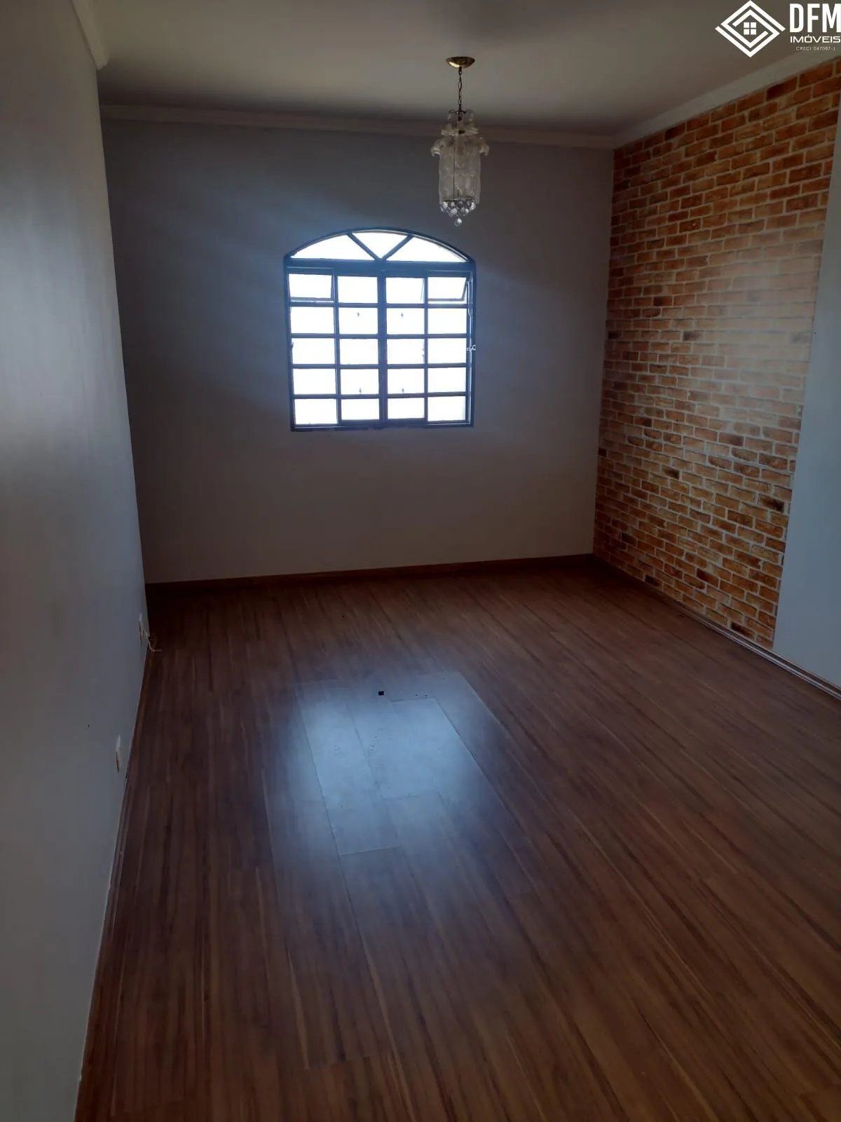 Imagem Sobrado com 3 Dormitorio(s) localizado(a) no bairro Vila Lavínia em Mogi das Cruzes / Mato Grosso do Sul Ref.:44484