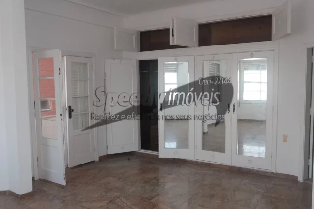 Imagem Apartamento em Santos na orla da praia.