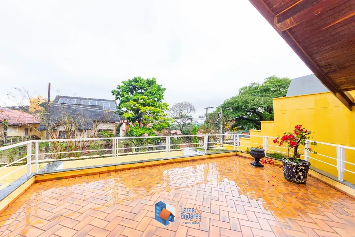 Imagem Casa para venda em Vila Inah com 4 quartos, sendo 3 suítes, 304m²