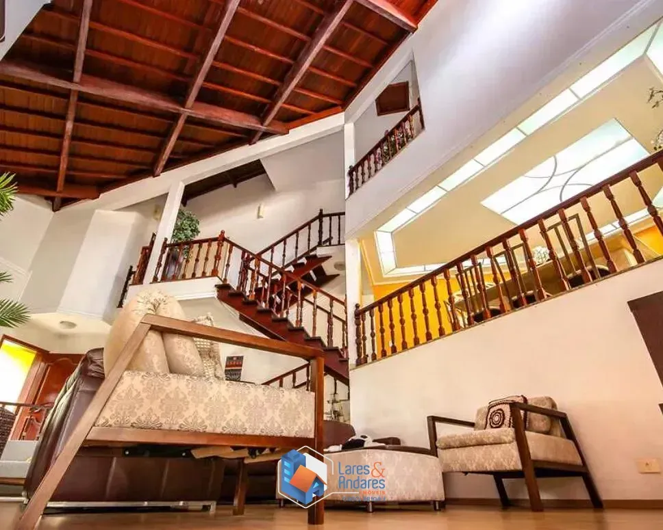 Imagem Casa para venda em City América com 4 quartos, sendo 3 suítes, 345m²