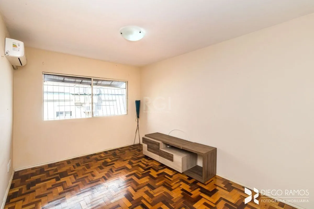 Imagem Apartamento para Venda - 82m², 3 dormitórios, sendo 1 suite, 1 vaga - Menino Deus