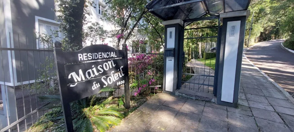 Imagem Cobertura no bairro Lago Negro em Gramado de 3 dormitórios e vaga