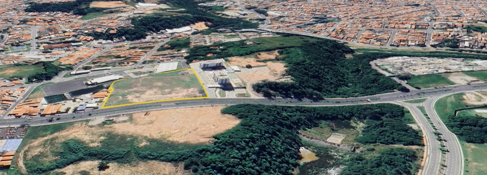 Imagem Área de 13.004m² localizada na Avenida Rogério Cassola, com características excepcionais para desenvolvimento imobiliário ou comerciais