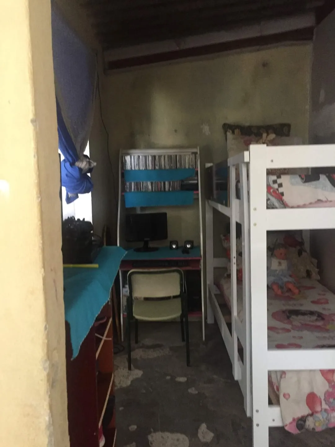 Imagem Comercial à venda 2 Quartos, 180M², Mantiqueira, Pindamonhangaba - SP
